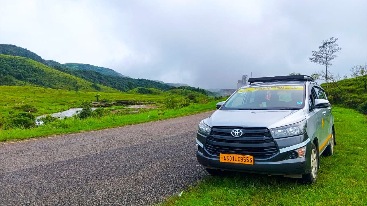 Fleet Innova on a Meghalaya hill road