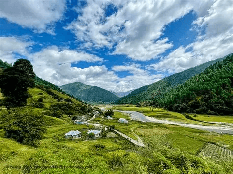 Discover Dirang’s Sangti Valley – a serene Himalayan valley with lush meadows, apple orchards, pristine rivers & breathtaking Arunachal views.